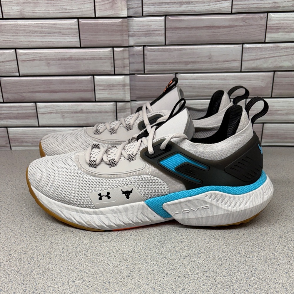 New NWOT Under Armour Project Rock 5 Men’s size 11 White/Teal/  No wear